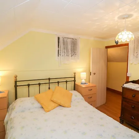 Holiday home Steepe's Place Glenosheen